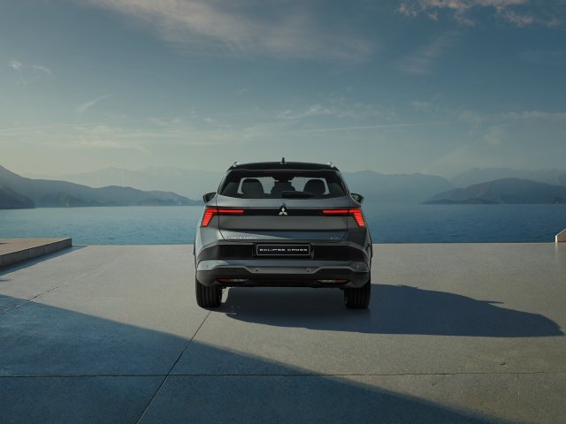 Eclipse Cross BEV